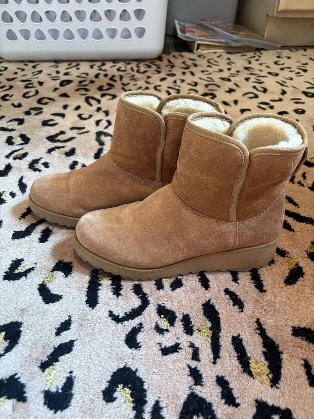 UGG short boots